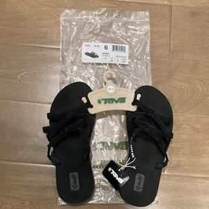 NIB womens TEVA Kena slides size 6